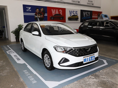 2021款 1.5L 手动进取版