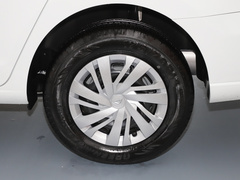 2021款 1.5L 手动进取版