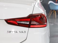 2021款 1.5L 手动进取版