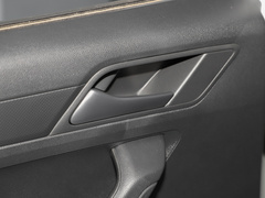 2021款 1.5L 手动进取版
