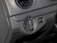 2021款 1.5L 手动进取版