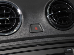 2021款 1.5L 手动进取版