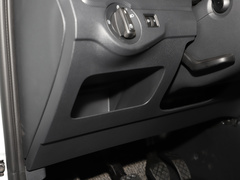 2021款 1.5L 手动进取版