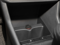 2021款 1.5L 手动进取版