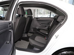 2021款 1.5L 手动进取版