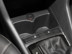 2021款 1.5L 自动悦享版