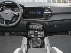 2021款 280TSI 手动进取型