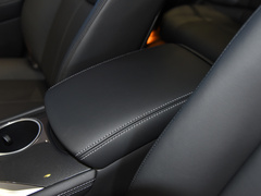 2021款 2.0T 舒适版
