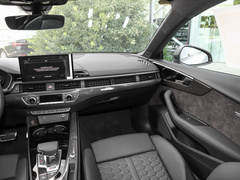 2021款 RS5 Sportback 暗金版