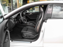 2021款 RS5 Sportback 暗金版