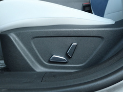2022款 第4代 1.5L CVT旗舰型