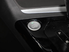 2021款 1.5T CVT北极熊