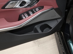 2021款 改款二 330Li xDrive M运动曜夜套装