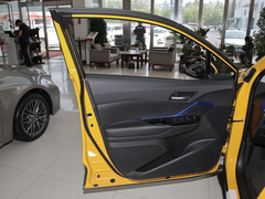 2021款 2.0L 豪华版