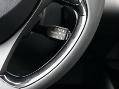 丰田C-HR 2021款 双擎 2.0L E-CVT尊贵版