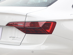 2021款 200TSI DSG超越版