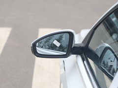 2021款 200TSI DSG超越版