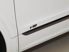 2022款 4.0T V8