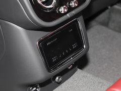 2022款 4.0T V8