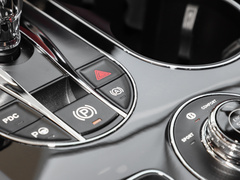 2022款 4.0T V8