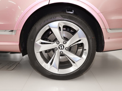 2022款 4.0T V8