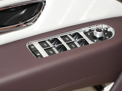 2022款 4.0T V8