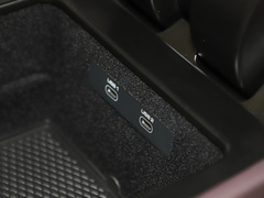 2022款 4.0T V8