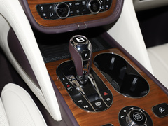 2022款 4.0T V8