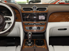 2022款 4.0T V8
