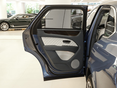 2022款 4.0T V8