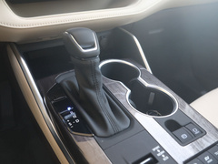 2022款 双擎 2.5L 四驱至尊版 7座