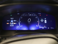 2021款 2.0L 尊贵版