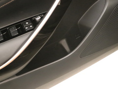 2021款 2.0L 尊贵版