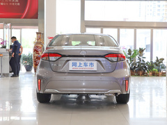 2021款 2.0L 尊贵版