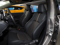 2021款 2.0L 尊贵版