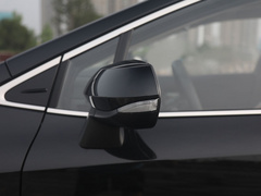2021款 2.0L 尊贵版