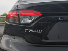 2021款 2.0L 尊贵版