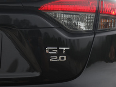 2021款 2.0L 尊贵版