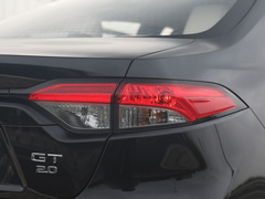 2021款 2.0L 尊贵版