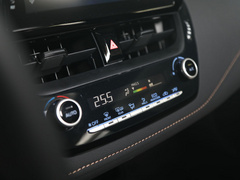 2021款 2.0L 尊贵版
