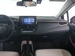 2021款 2.0L 尊贵版