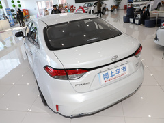 2021款 2.0L 尊贵版