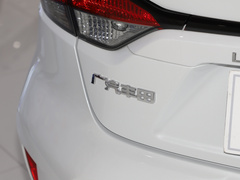 2021款 2.0L 尊贵版