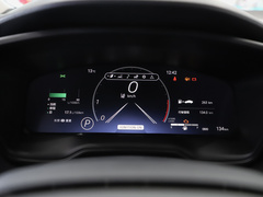 2021款 2.0L 尊贵版