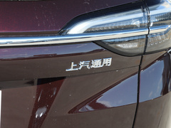 2021款 昂科威Plus Avenir艾维亚 七座版