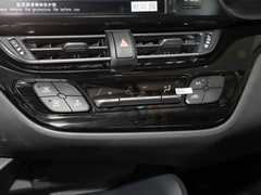 2021款 2.0L 奕行版