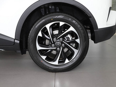 2021款 2.0L 奕享版