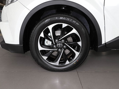 2021款 2.0L 奕享版