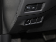 2021款 2.0L 奕享版