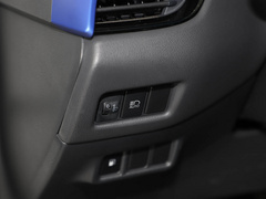 2021款 2.0L 奕享版